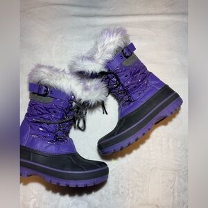 Dream Pairs Youth Purple & Sparkles waterproof w/faux fur snow Boots. Sz 5